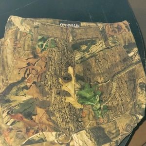 Mossey Camouflage boy pants size 10/12